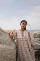 Vestido rosa y verde estampado bonito luna llena