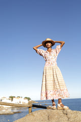 Falda larga estampado de flores por abajo y estampado amarillo por arriba luna llena