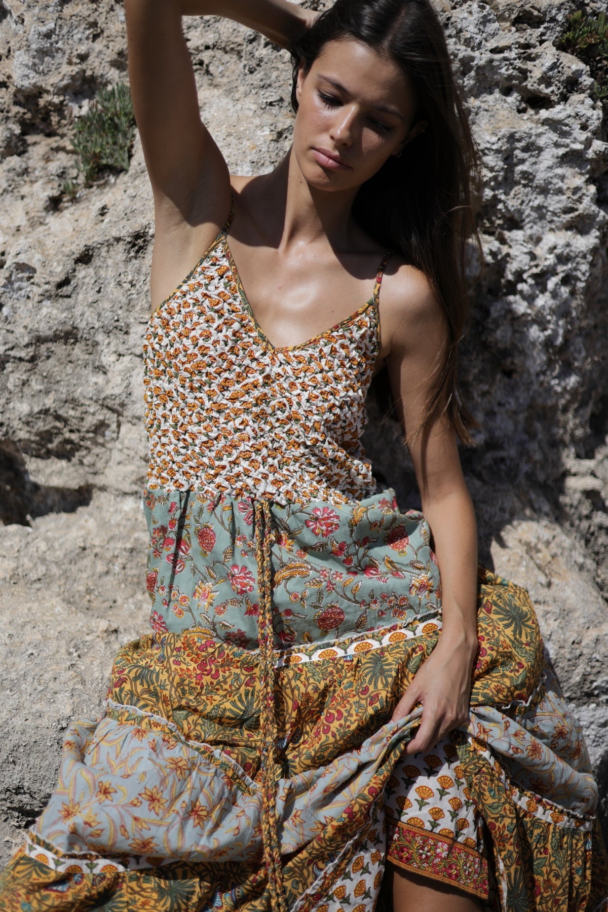 Vestido con flores – Luna Llena