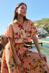 blusa tipo top corta de algodon color melocoton etampado flores y pantalon del mismo estampado