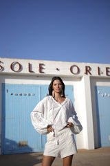 bluson de verano en color blanco bordado calado