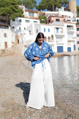 pantalon de verano en color blanco con corte largo y pernera ancha