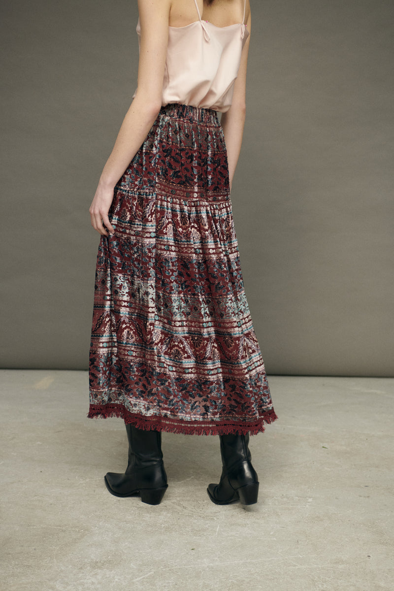 Falda larga KB138